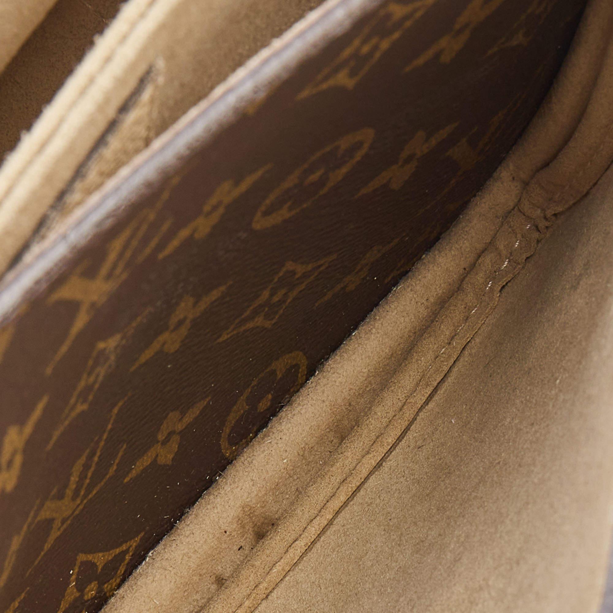 Louis Vuitton Creme Monogram Canvas and Leather Vaugirard Bag 11