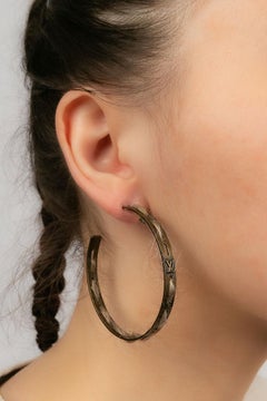 Louis Vuitton Creoles Dark Gold Metal Hoop Earrings Interlaced with Wool