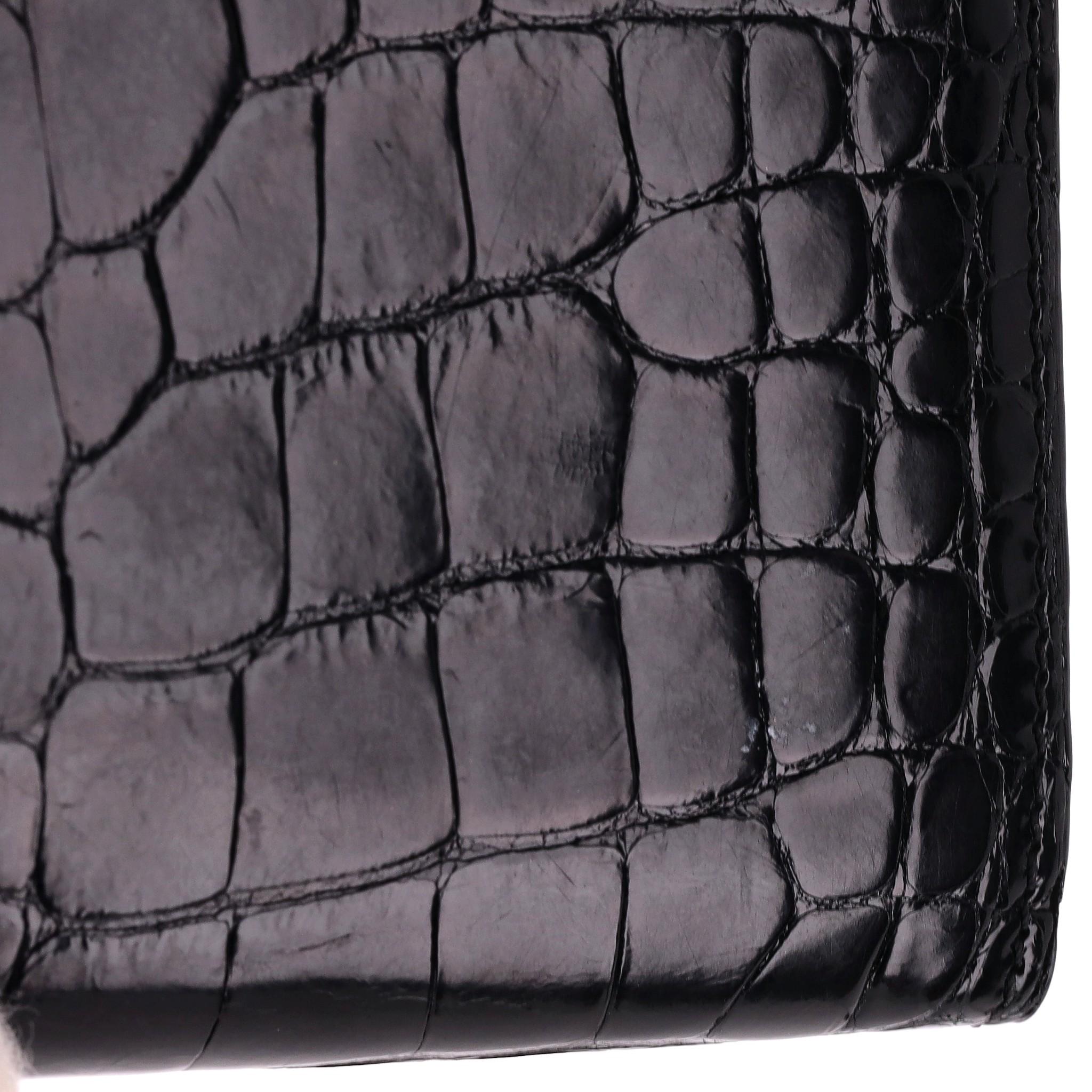 Louis Vuitton Crocodile Skin Capucines Compact Wallet For Sale 5