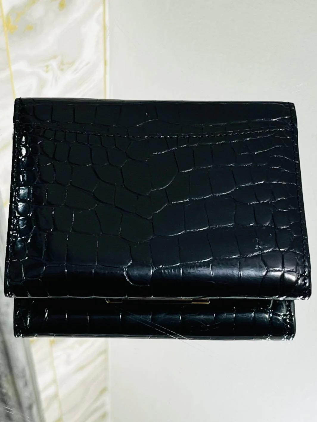 Louis Vuitton Crocodile Skin Capucines Compact Wallet For Sale 2
