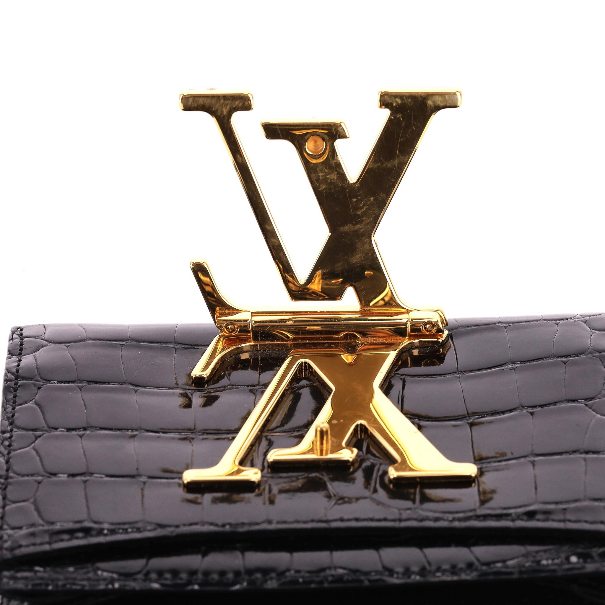 Louis Vuitton Crocodile Skin Capucines Compact Wallet For Sale 3