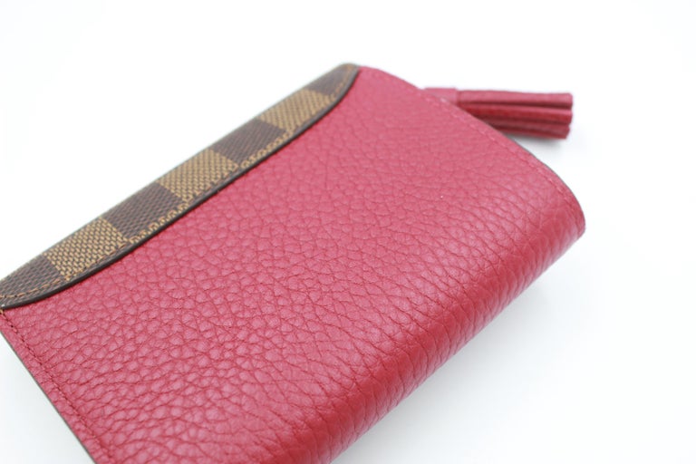 Louis Vuitton Croisette Wallet in Damier ébène and red leather. For Sale at  1stDibs