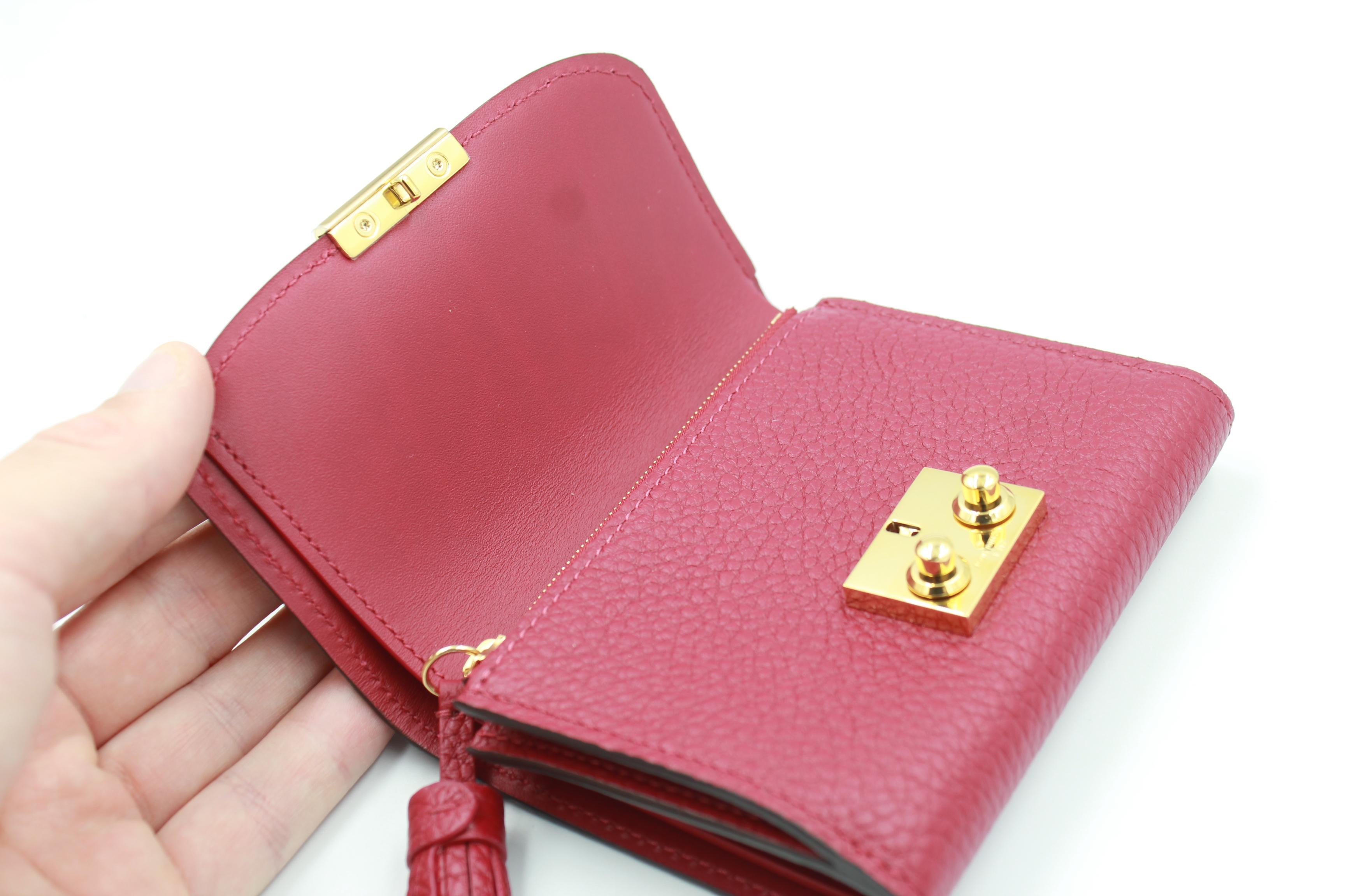 Brown Louis Vuitton Croisette Wallet in Damier ébène and red leather. For Sale