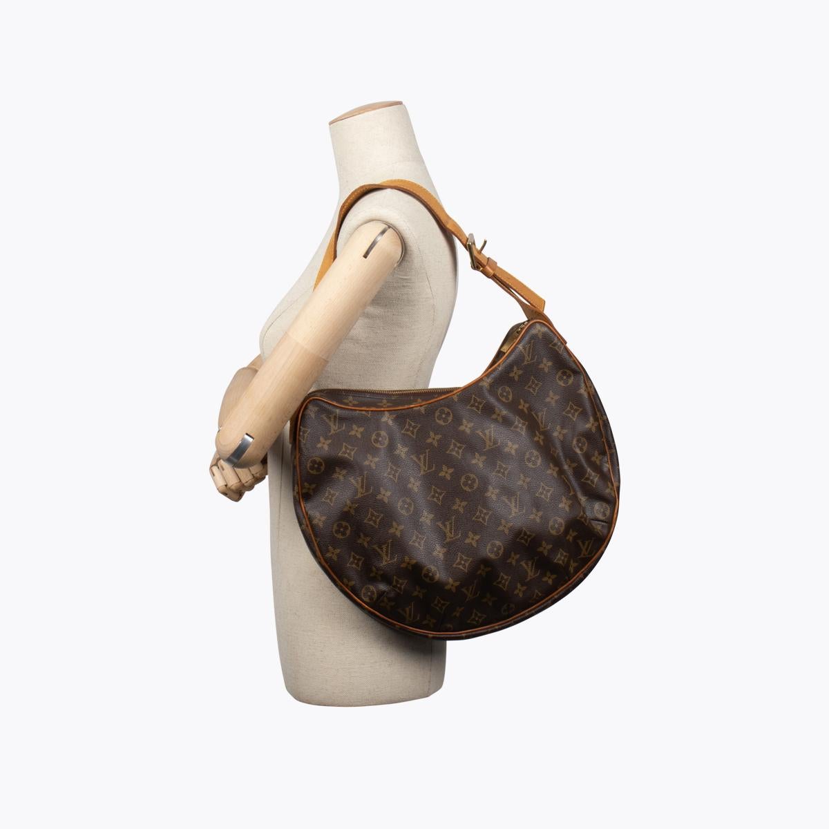 Louis Vuitton Croissant GM Bag For Sale 1