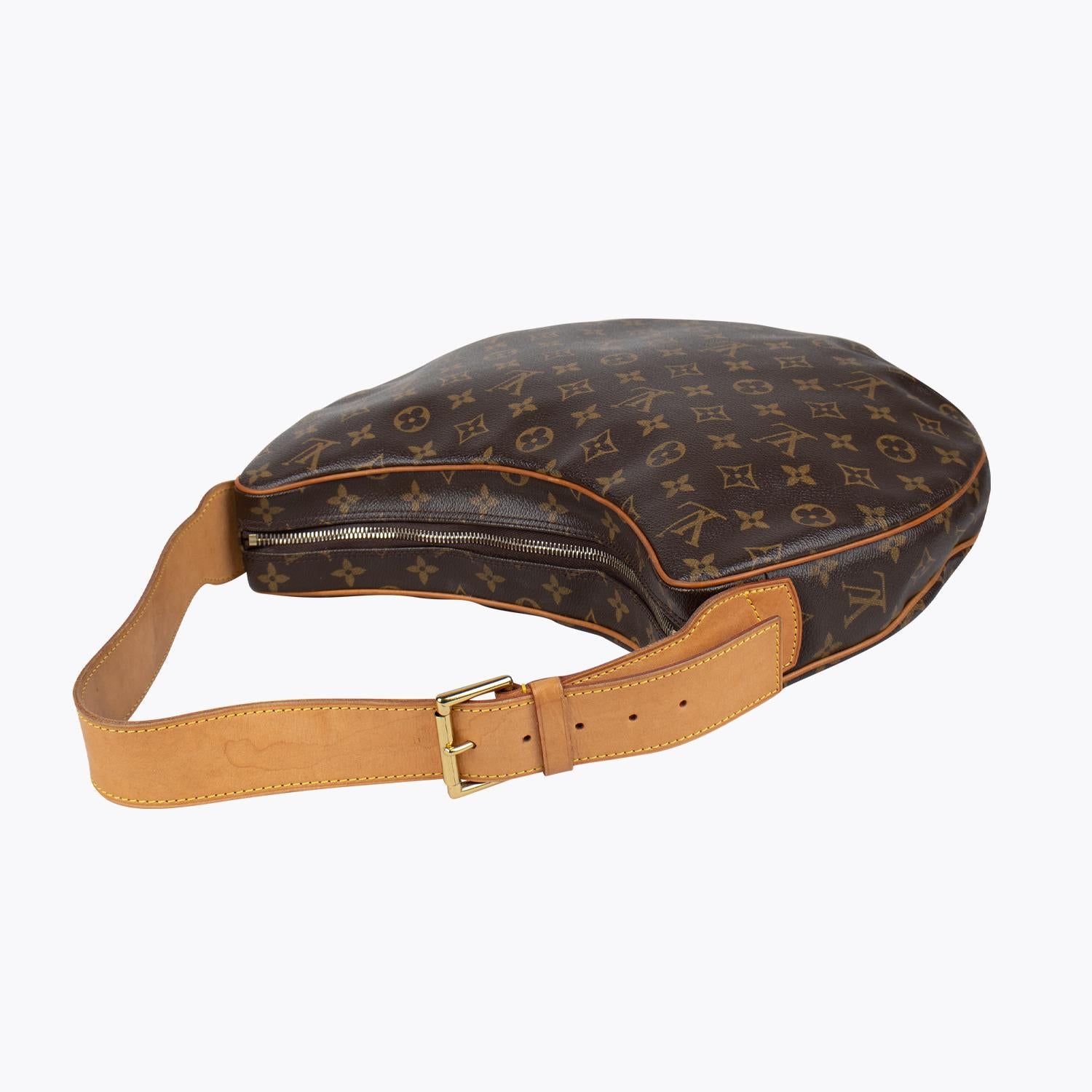 Women's Louis Vuitton Croissant GM Shoulder Bag