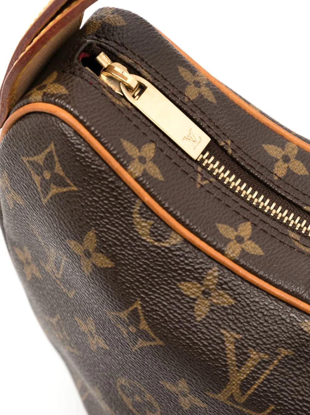 Women's or Men's Louis Vuitton Croissant MM Bag  For Sale