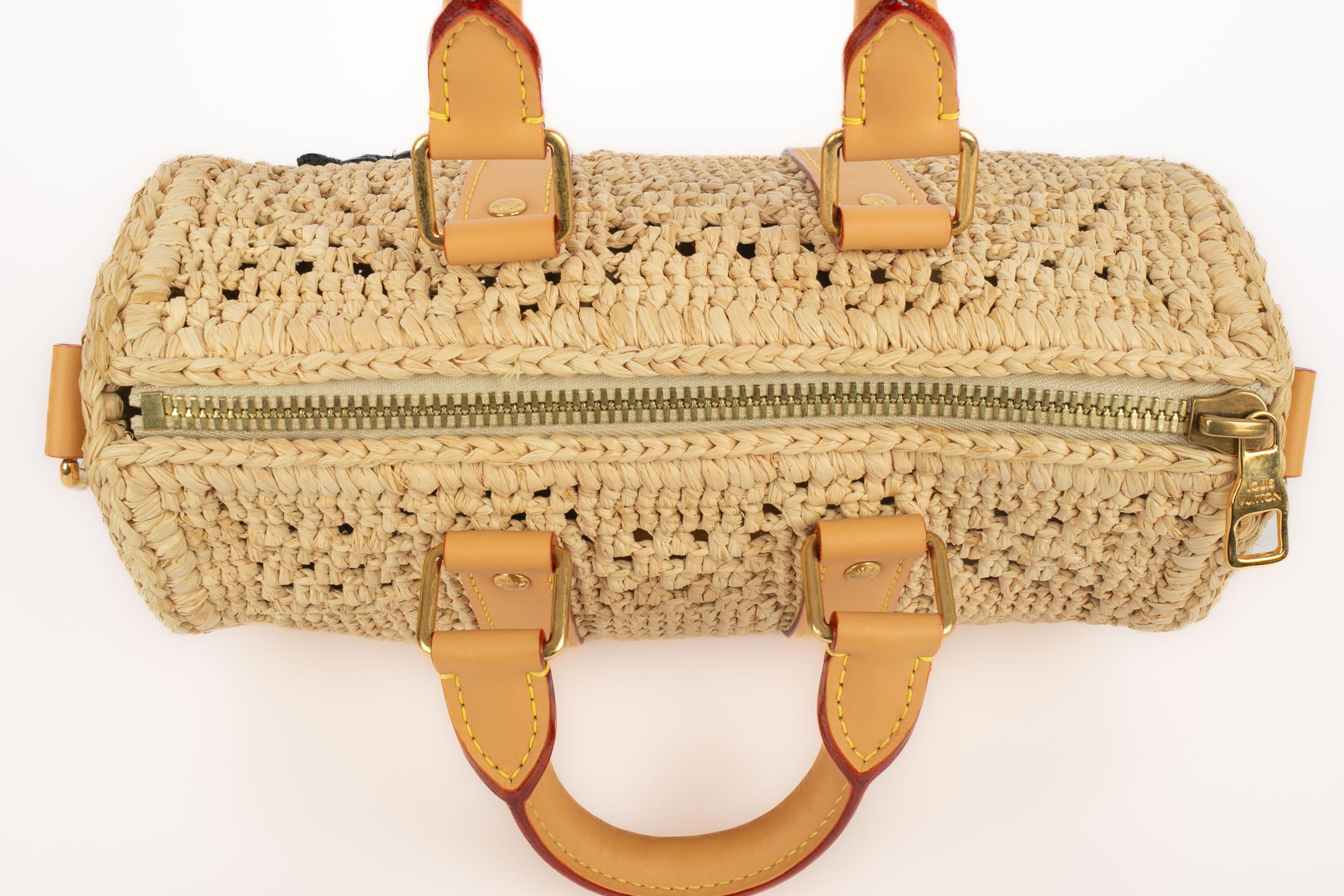 Louis Vuitton crossbody Keepall bag 25 For Sale 4
