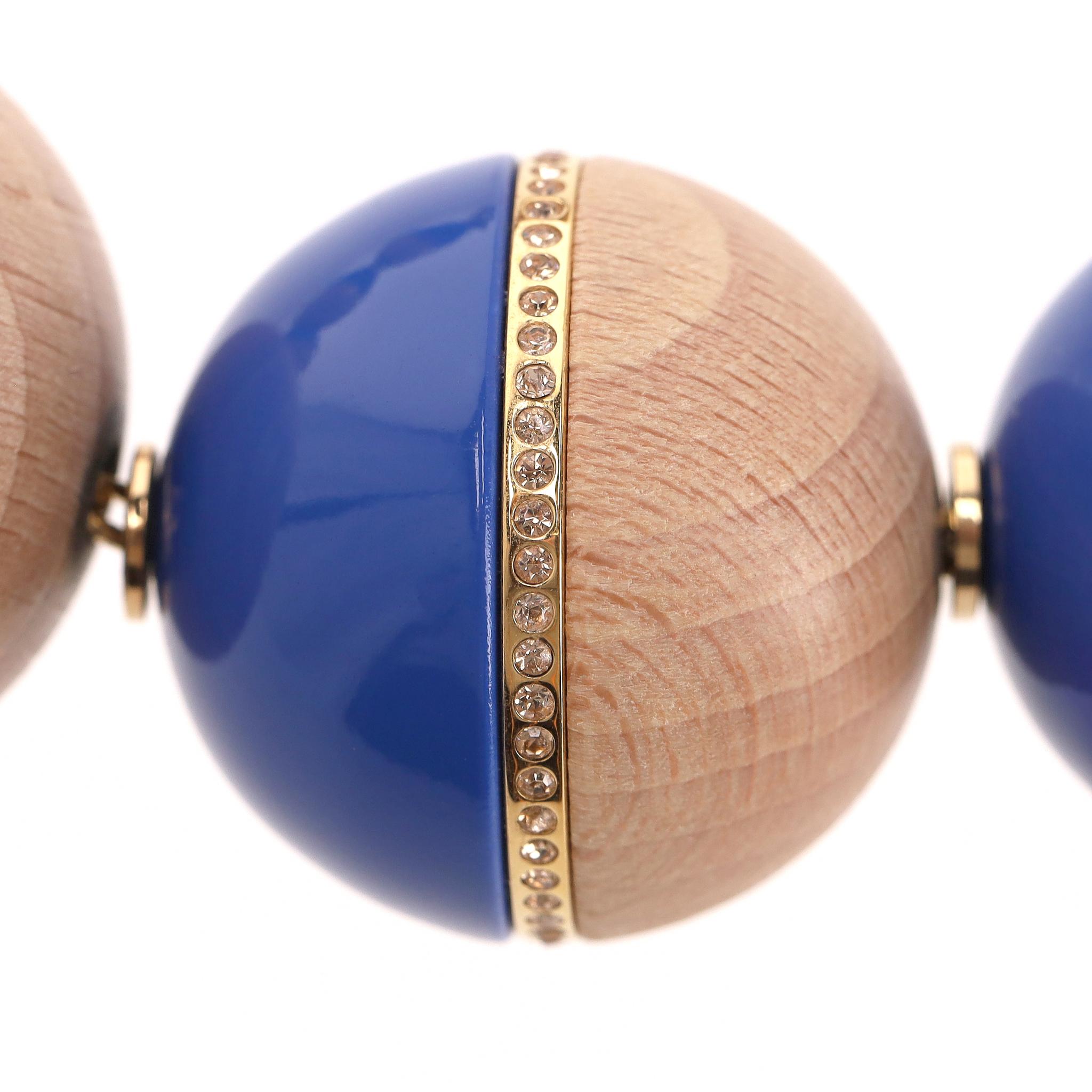 Louis Vuitton, collier de perles en cristal, bois et résine Pour femmes en vente