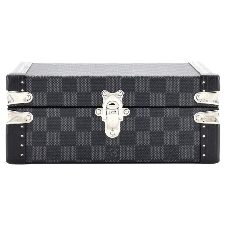 Black And Gray Louis Vuitton - 68 For Sale on 1stDibs