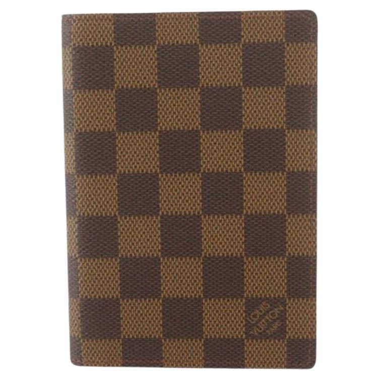Louis Vuitton Cult Long Bi-Fold Wallet is crafted from brown and tan Damier For Sale