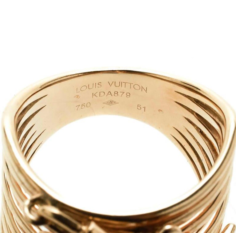23897 Louis Vuitton Monogram Pearls 18k Two Tone Gold -  Hong Kong