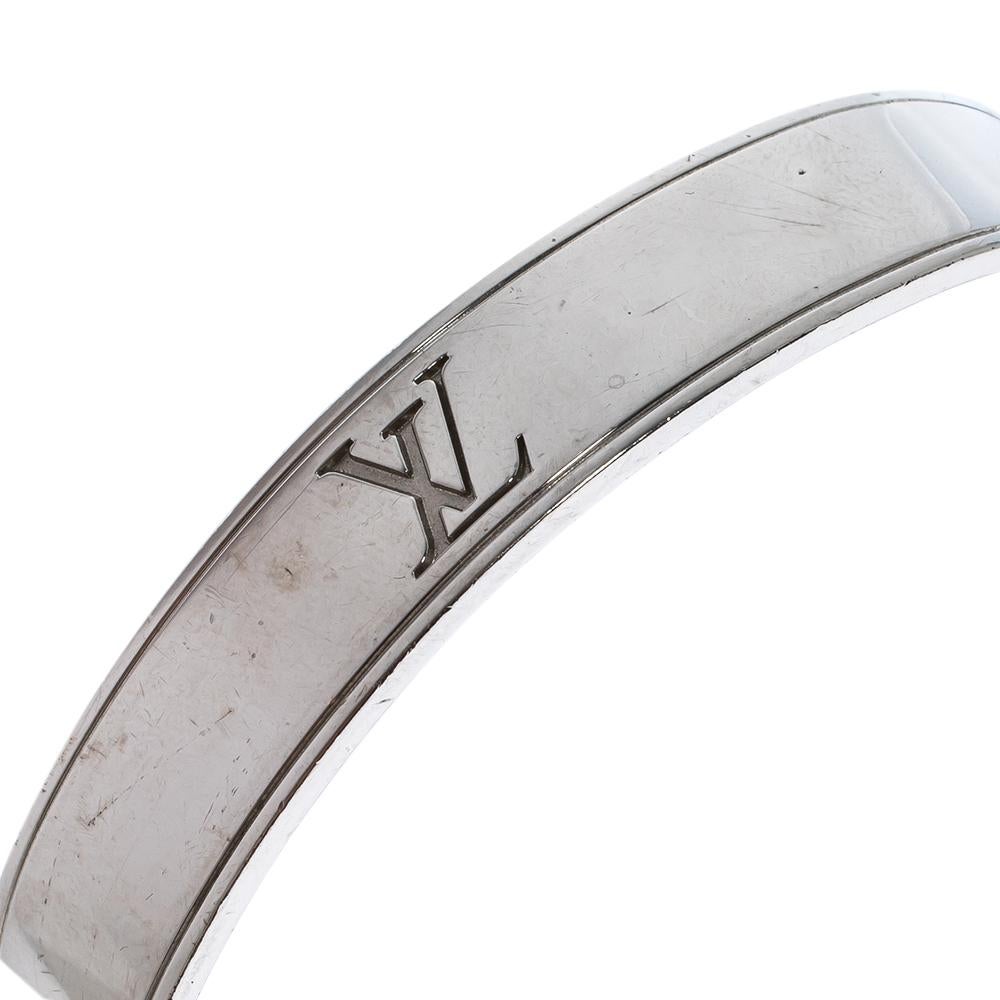 Louis Vuitton Curve it Leather Silver Tone Bracelet In Good Condition In Dubai, Al Qouz 2