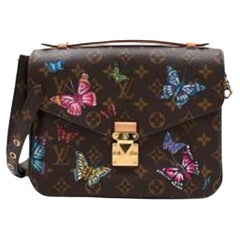 Louis Vuitton Custom Butterfly Print Monogram Pochette Metis Bag
