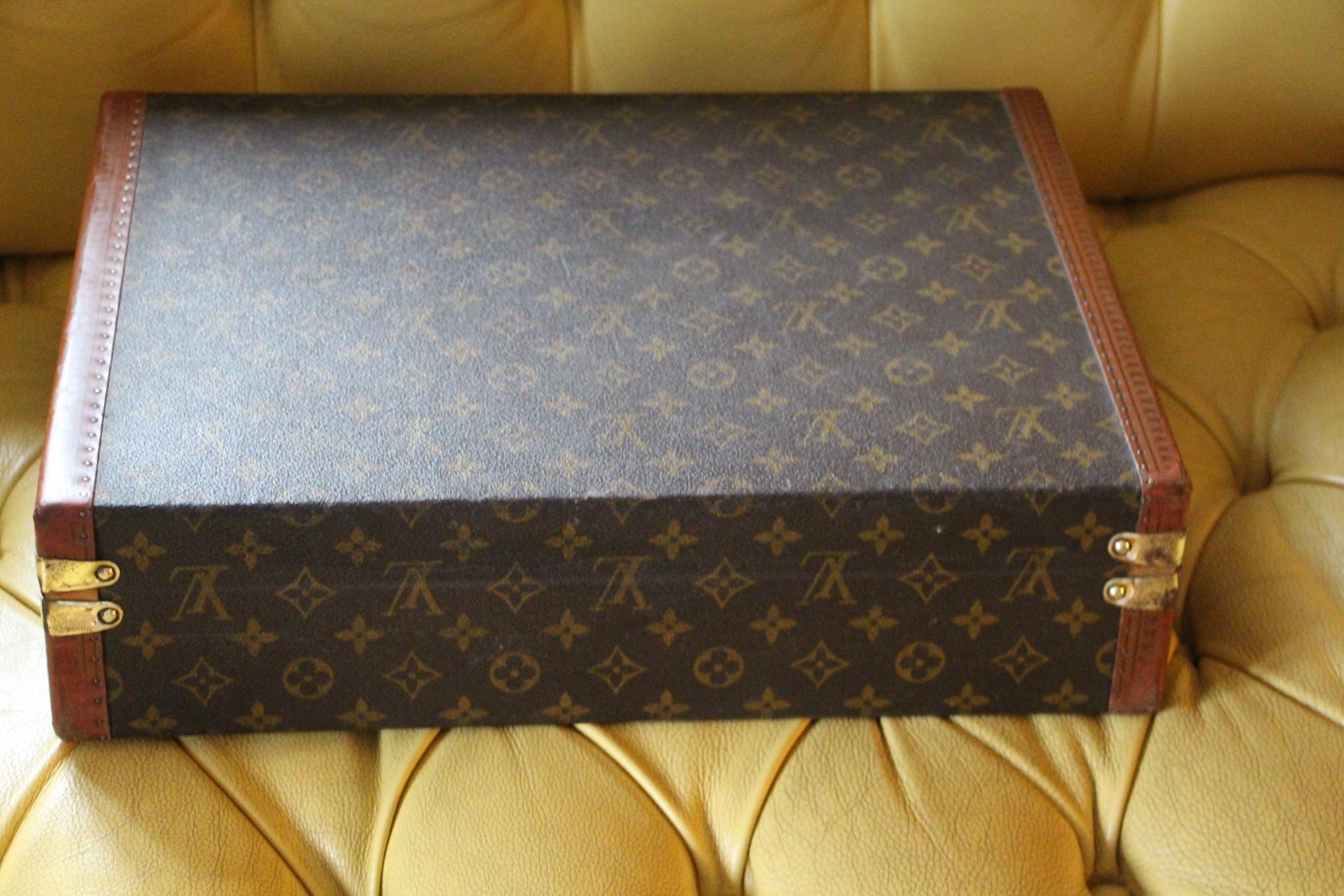 Louis Vuitton custom fitted 18 watches case, late 20th century 4