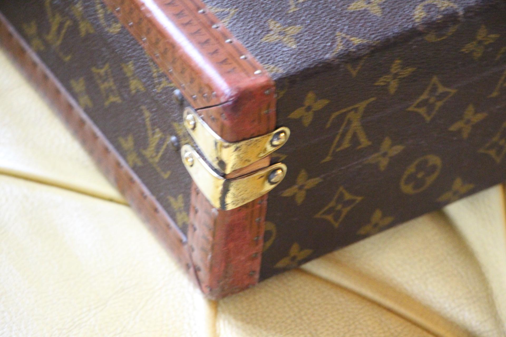 Louis Vuitton custom fitted 18 watches case, late 20th century 5