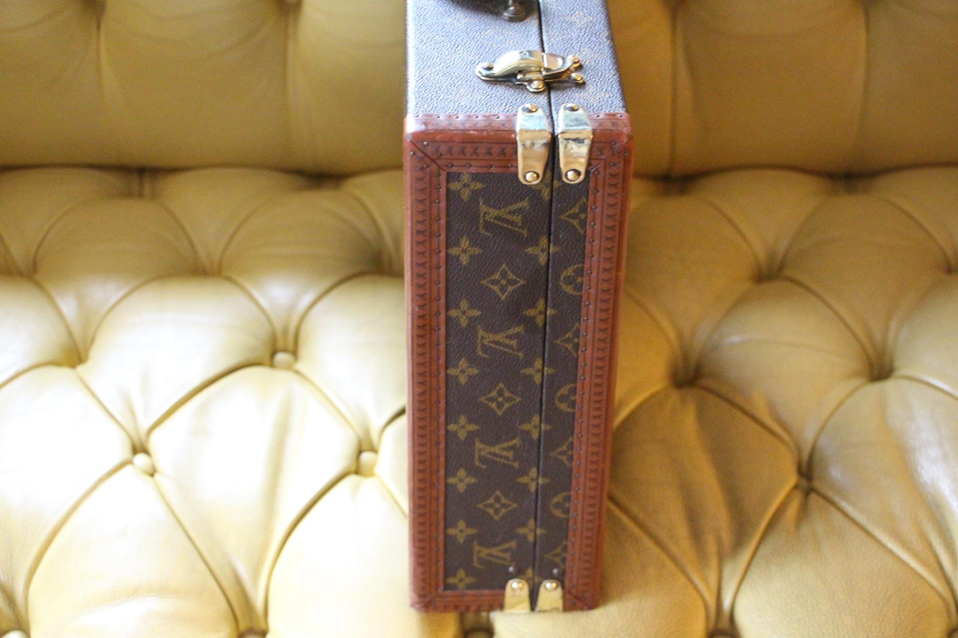 Louis Vuitton custom fitted 18 watches case, late 20th century 1