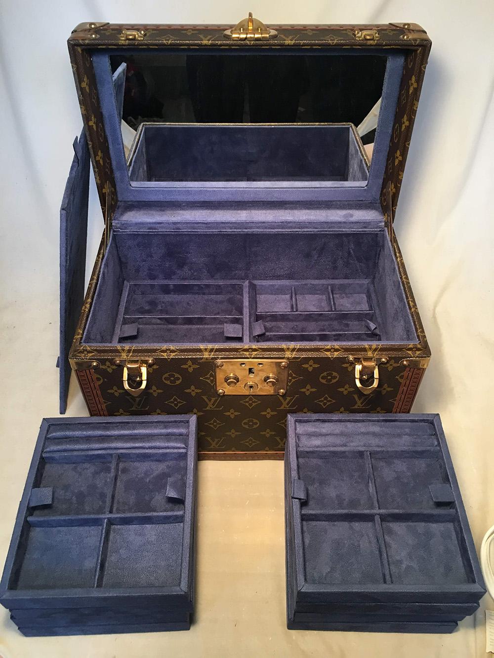 Louis Vuitton Custom Monogram Jewelry Travel Train Case with 16 Ultrasuede Trays 4