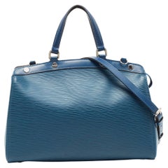 Louis Vuitton - Sac Brea MM en cuir épi de couleur Cyan