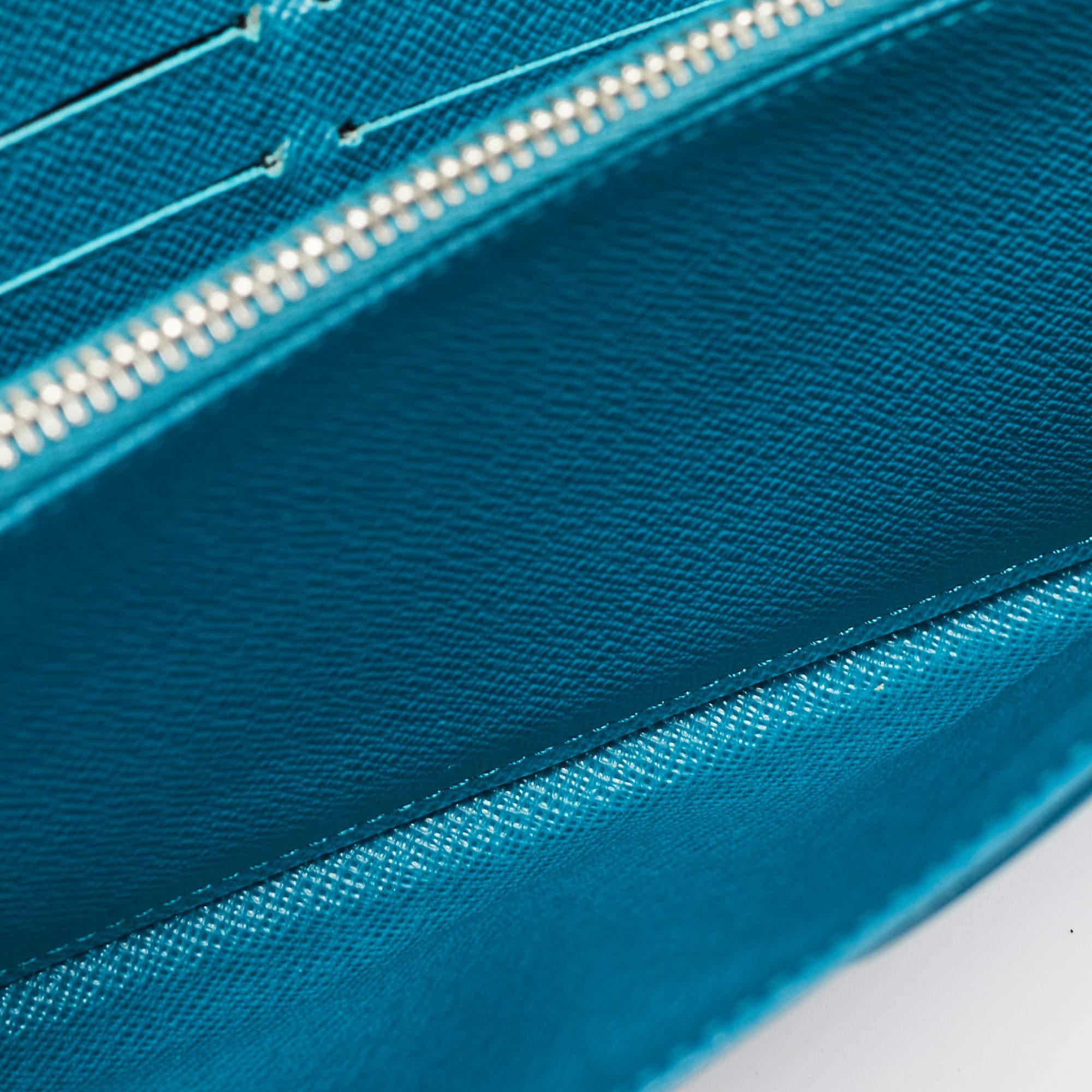 Blue Louis Vuitton Cyan Epi Leather Sarah Wallet For Sale