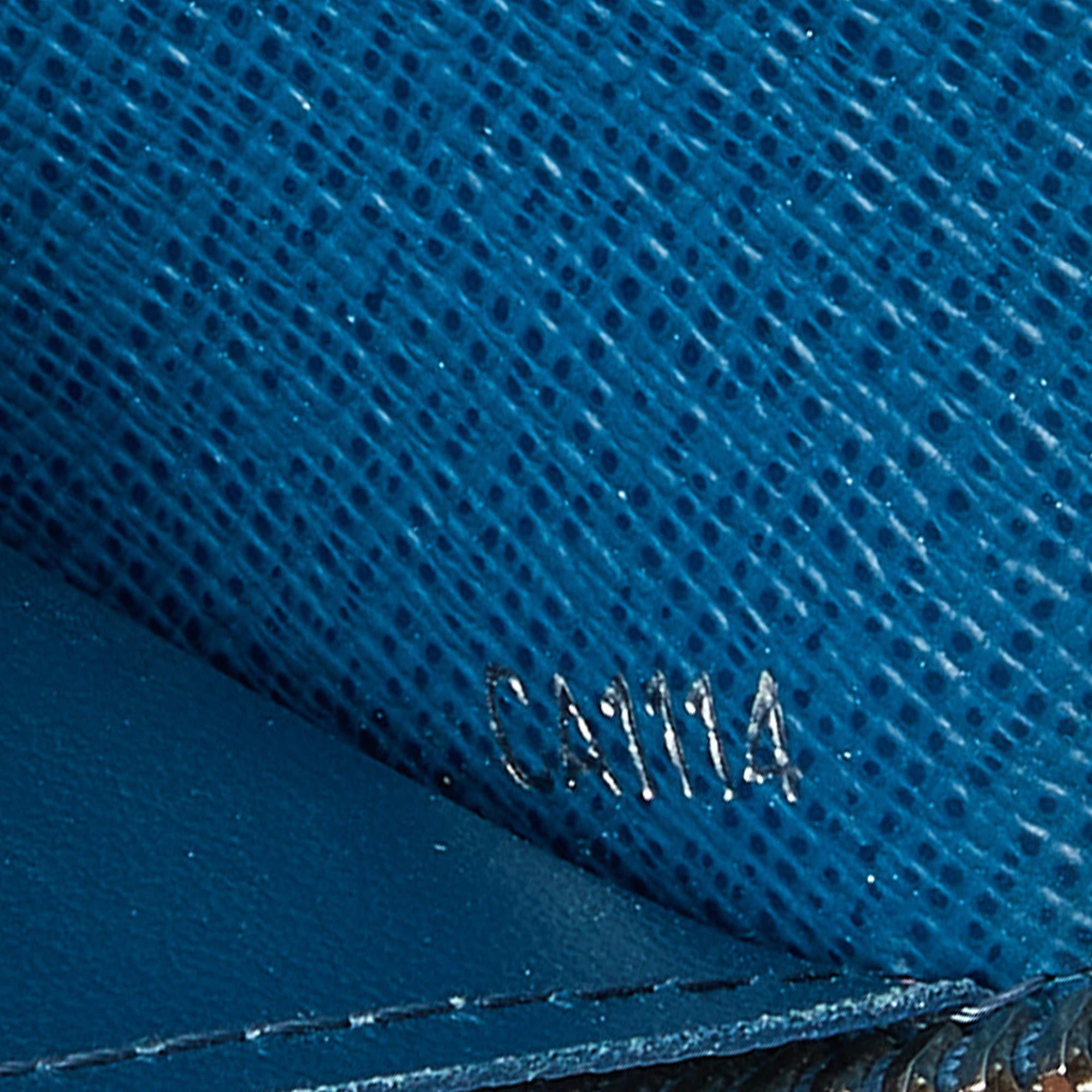 Louis Vuitton Cyan Epi Leather Zippy Wallet For Sale 5