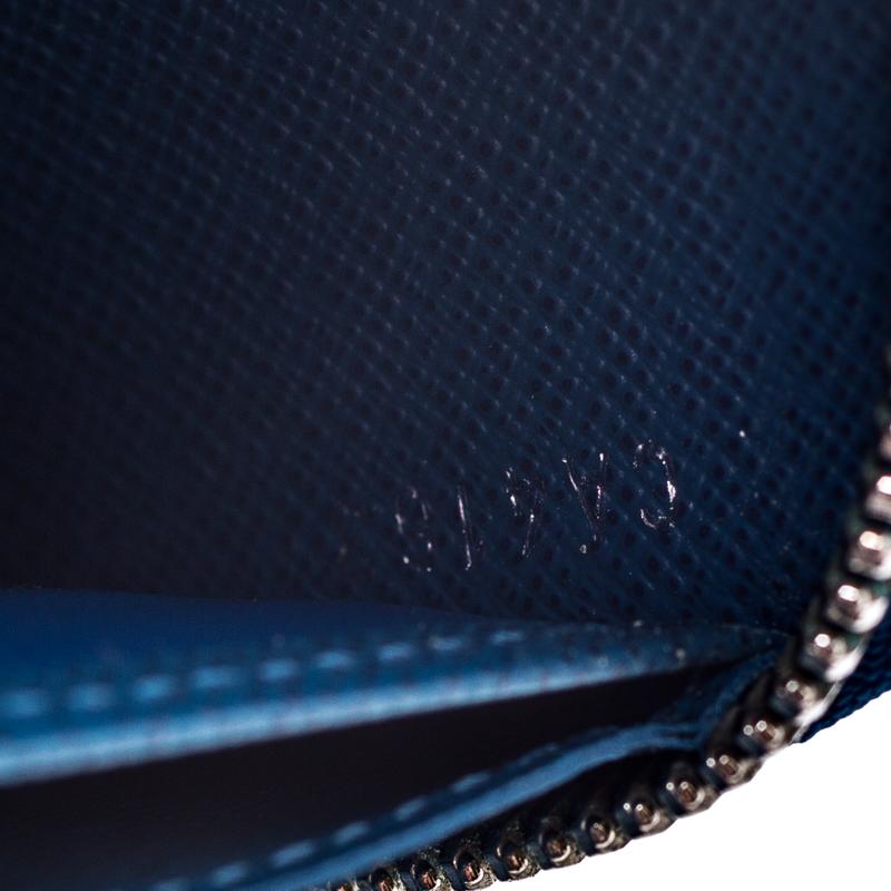 Louis Vuitton Cyan Epi Leather Zippy Wallet 2