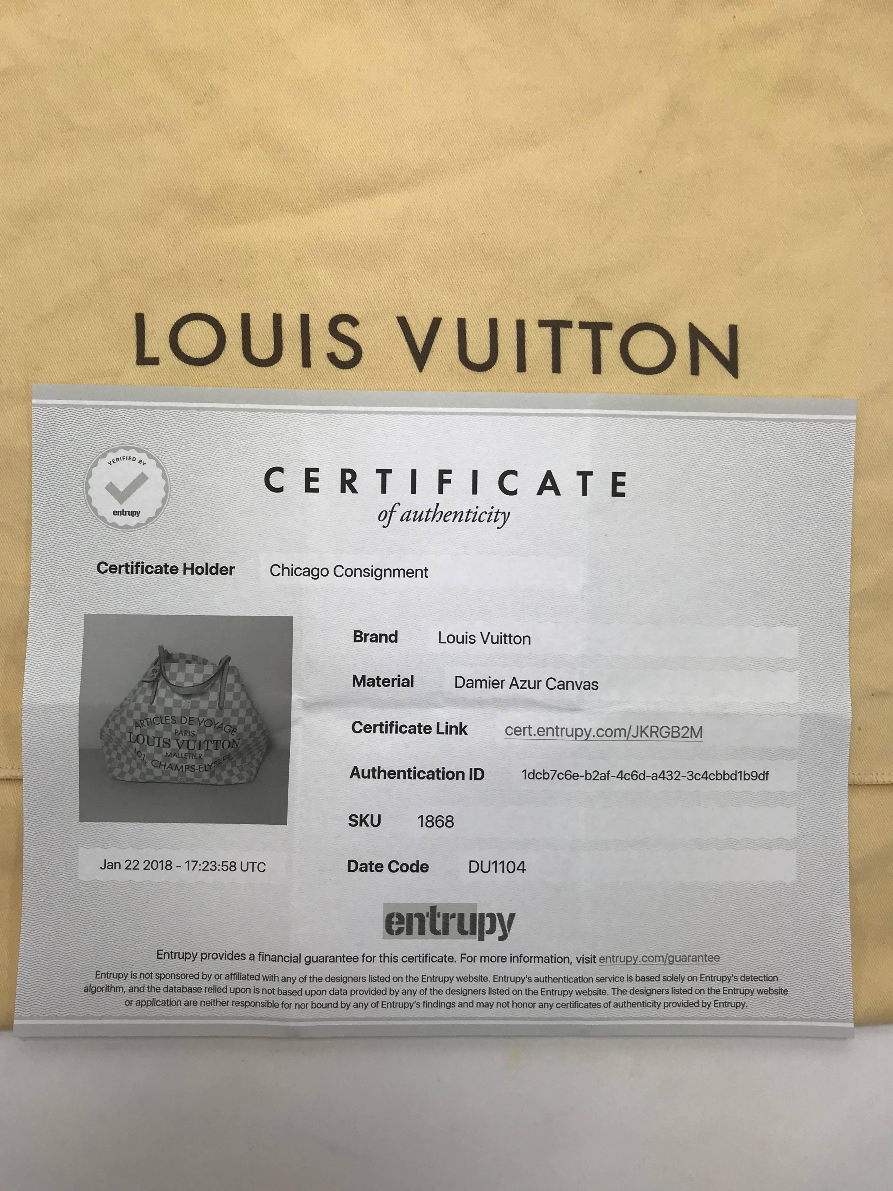 MODEL - Louis Vuitton Damier Azur Cabas MM

CONDITION - Very Good. Clean and light vachetta free of watermarks except one smudge on underside of strap. No rips, holes, tears, or odors. Piece maintains original shape without cracks or creases. Bright
