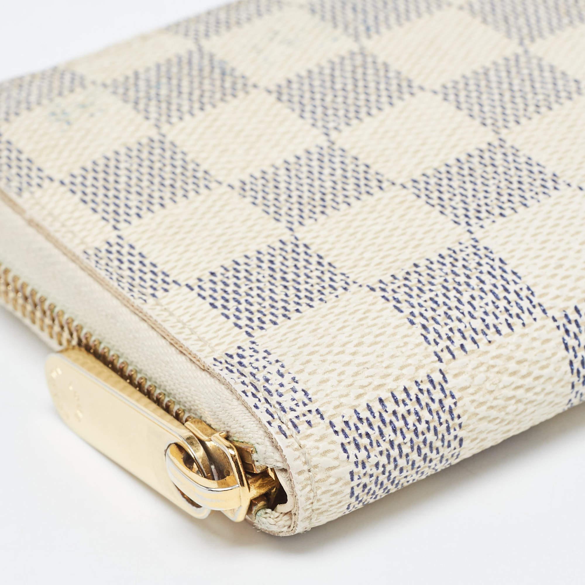 Louis Vuitton Damier Azur Canvas Compact Zippy Wallet In Good Condition For Sale In Dubai, Al Qouz 2