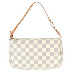 Louis Vuitton Pochette aus Damier Azur-Canvas für Accessoires