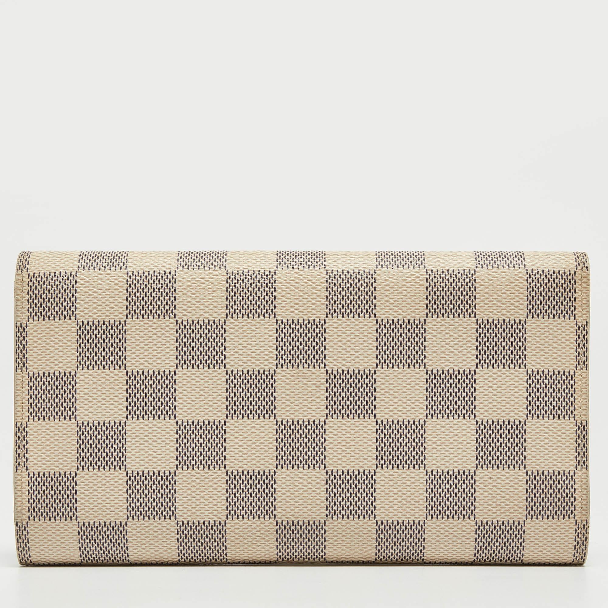 Women's Louis Vuitton Damier Azur Canvas Porte Tresor International Wallet