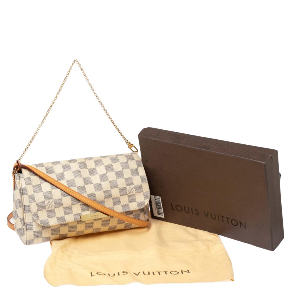 The bags designed by the House of Louis Vuitton are always the subject of popularity and admiration. This Favorite MM bag defines elegance and provides a high-end style. A grey-colored signature Damier Azur coated canvas material is used to make the