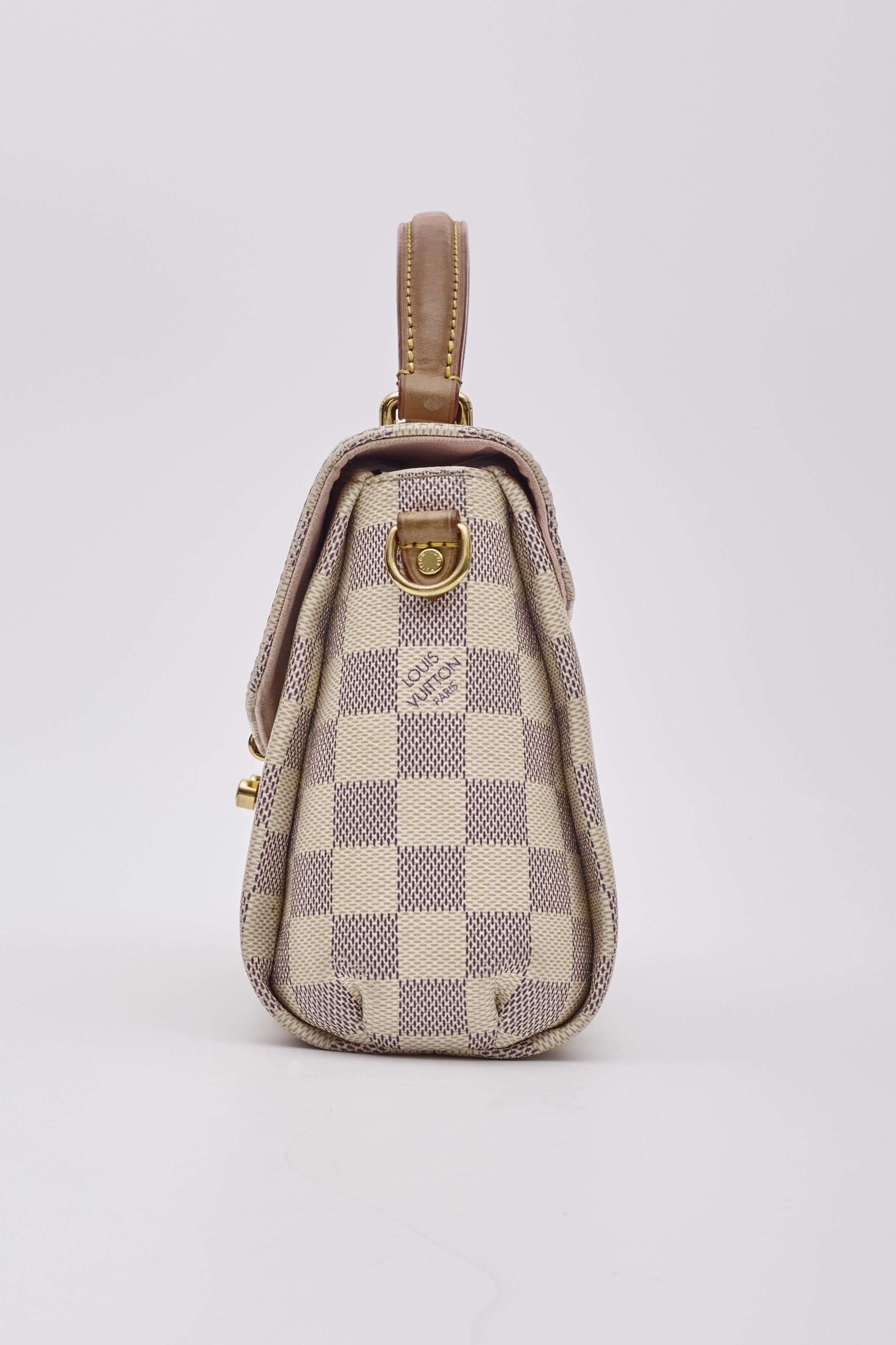 Louis Vuitton Damier Azur Croisette Shoulder Bag In Good Condition For Sale In Montreal, Quebec