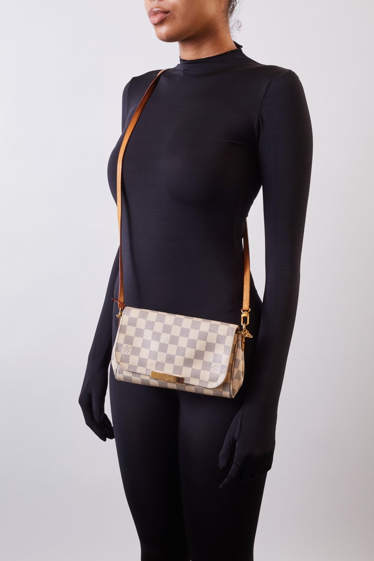 Louis Vuitton Favorite Pm - 4 For Sale on 1stDibs  lv favorite pm price, louis  vuitton favorite pm price, lv favorite pm damier