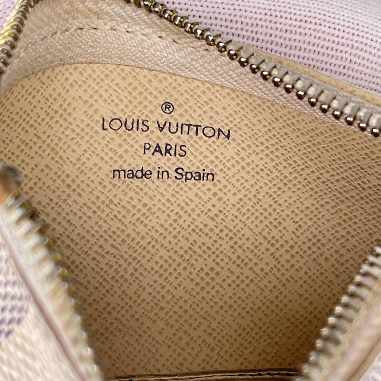 Louis Vuitton Keychain wallet in Monogrammed Damier Azur / Cream calf  leather Leather ref.113818 - Joli Closet