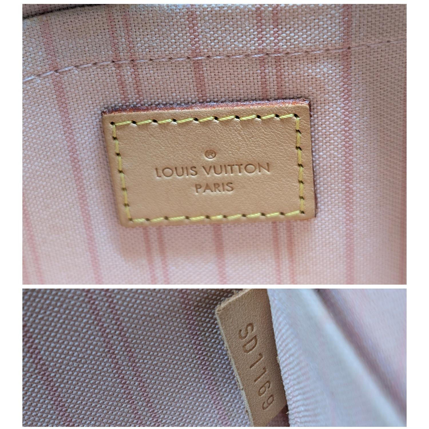 Louis Vuitton Damier Azur Neverfull Pochette Crossbody en vente 3