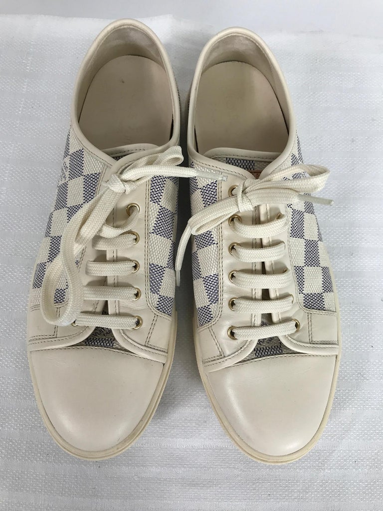 Louis Vuitton Damier Azur Womens Cream Leather Sneakers Gold Hardware 8 1/2  For Sale at 1stDibs