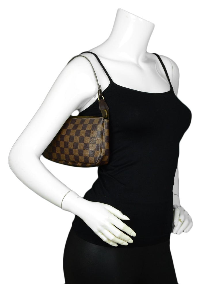 Louis Vuitton Damier Canvas 2008 Discontinued Ebene Pochette