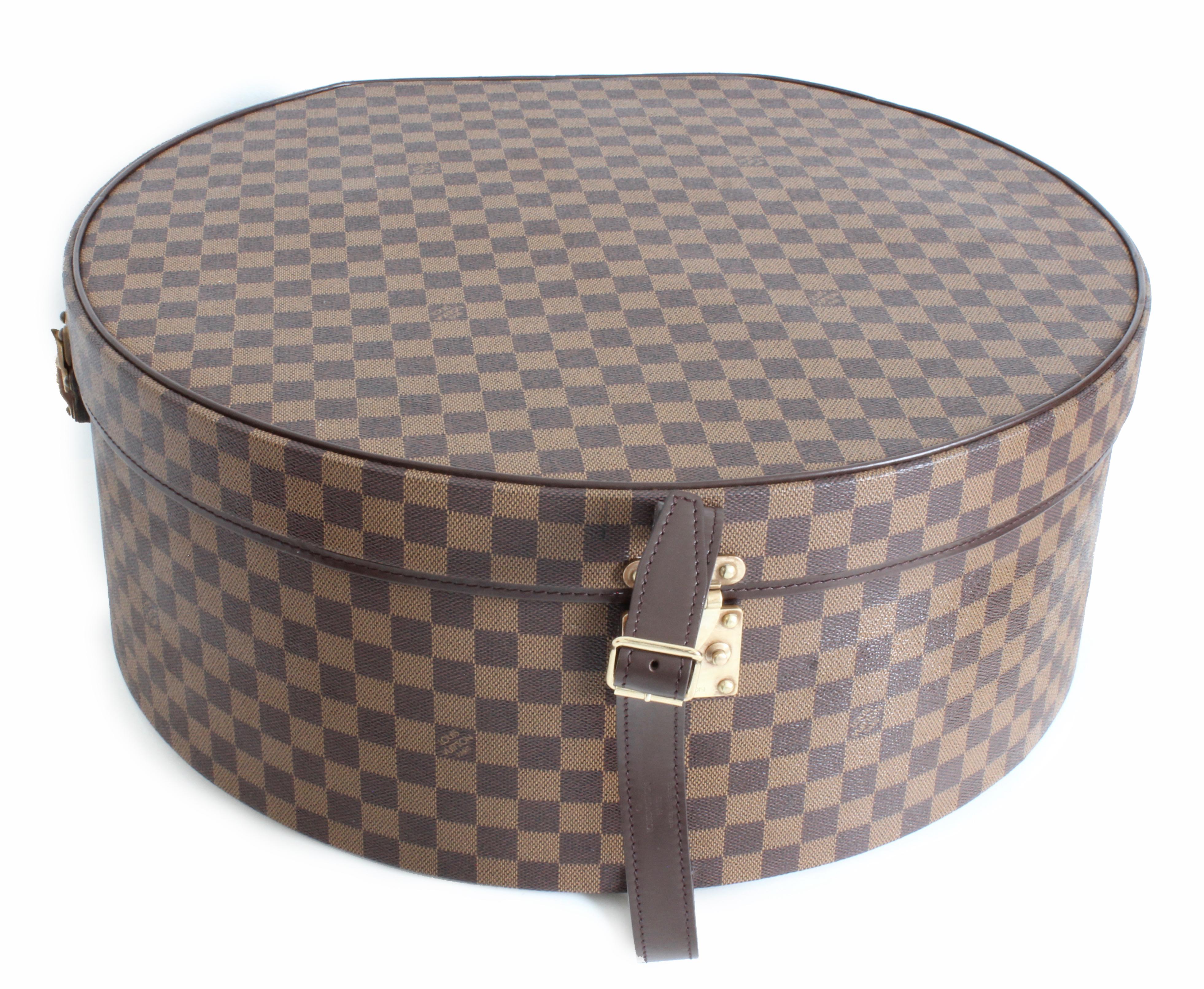 Louis Vuitton 50cm Boite Chapeaux Large Hat Box Damier Canvas Luggage Rare   In Good Condition In Port Saint Lucie, FL