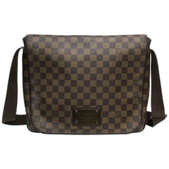 LOUIS VUITTON Damier Canvas Brooklyn GM Messenger Bag