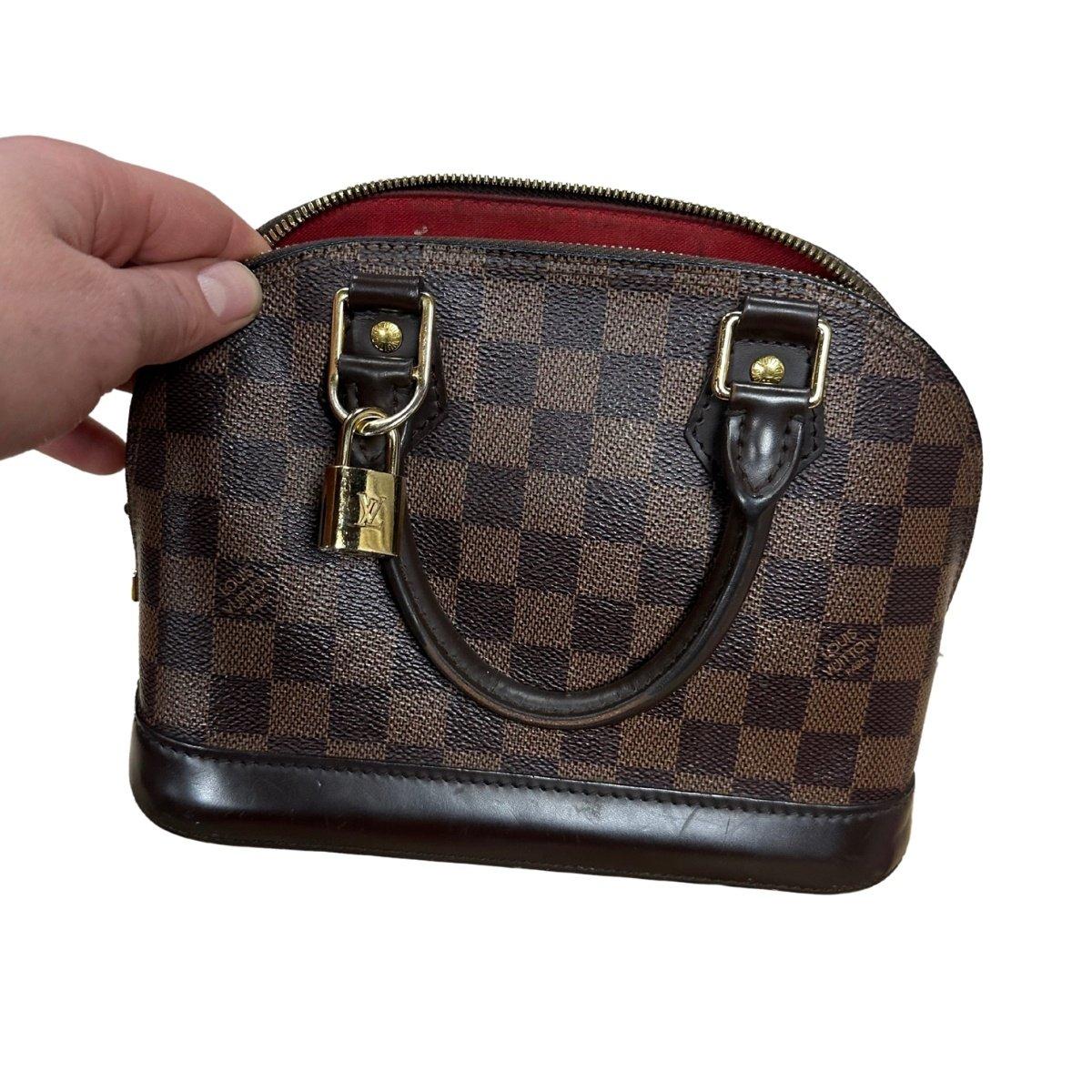 Louis Vuitton Damier Ebene Alma BB Bag As Is In Good Condition For Sale In Montreal, Quebec