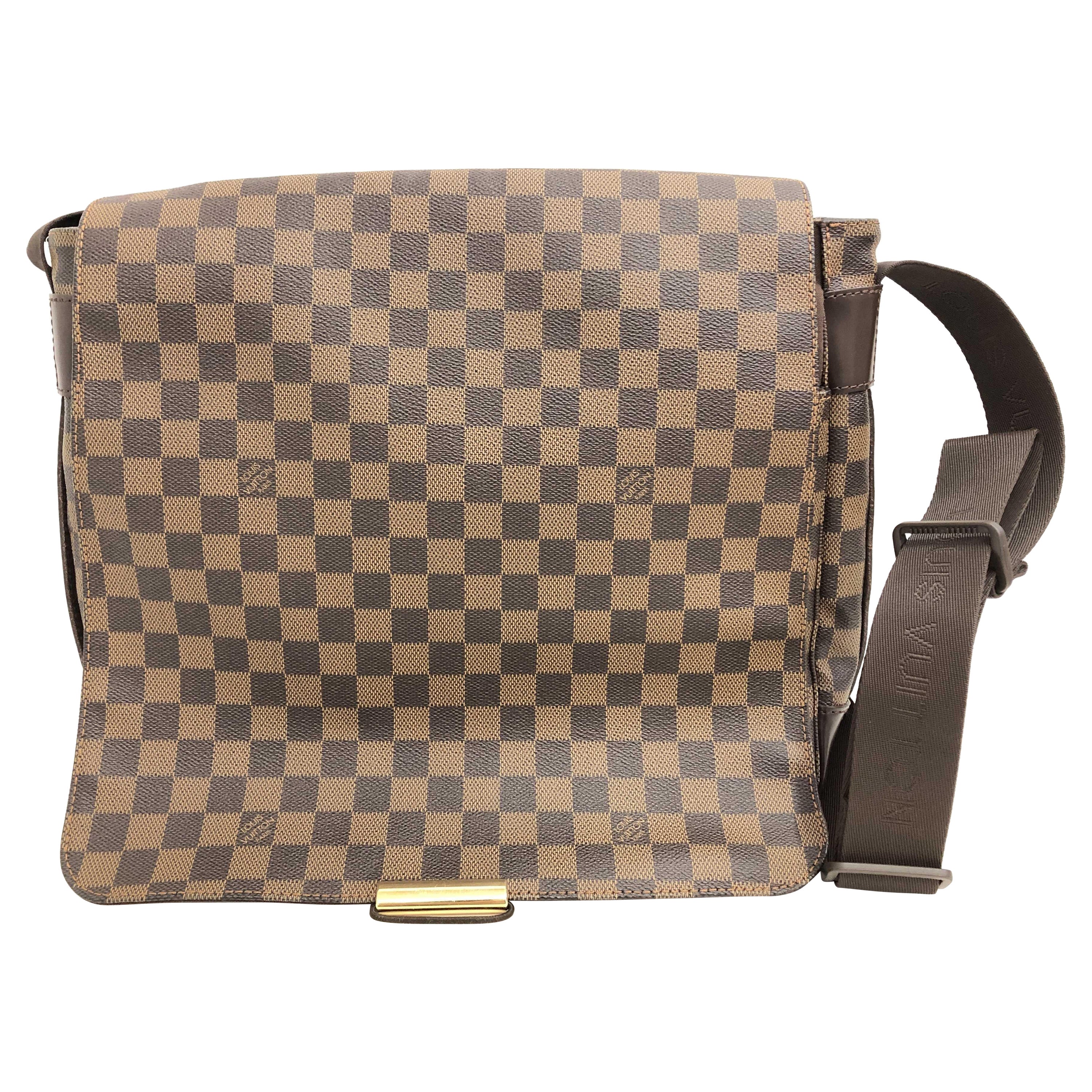 Damier Ebene Bastille Messenger Bag von Louis Vuitton im Angebot