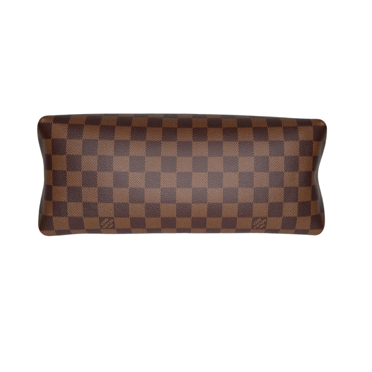 Louis Vuitton Damier Ebene Beaubourg MM Bag In Excellent Condition In Scottsdale, AZ