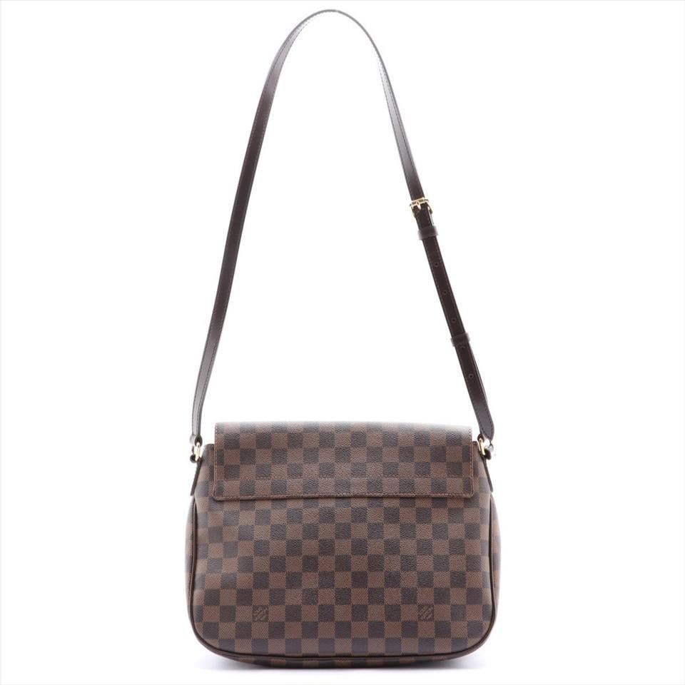 Louis Vuitton - Sac à bandoulière à rabat Besace en damier ébène et rose, 8LV712 en vente 1