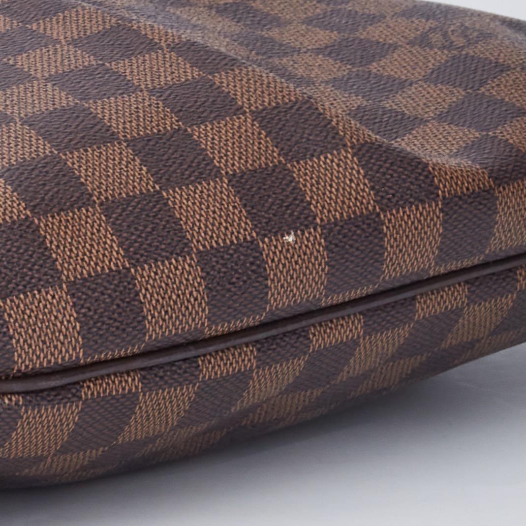 Louis Vuitton Damier Ebene Bloomsbury PM Shoulder Bag (2012) For Sale 2