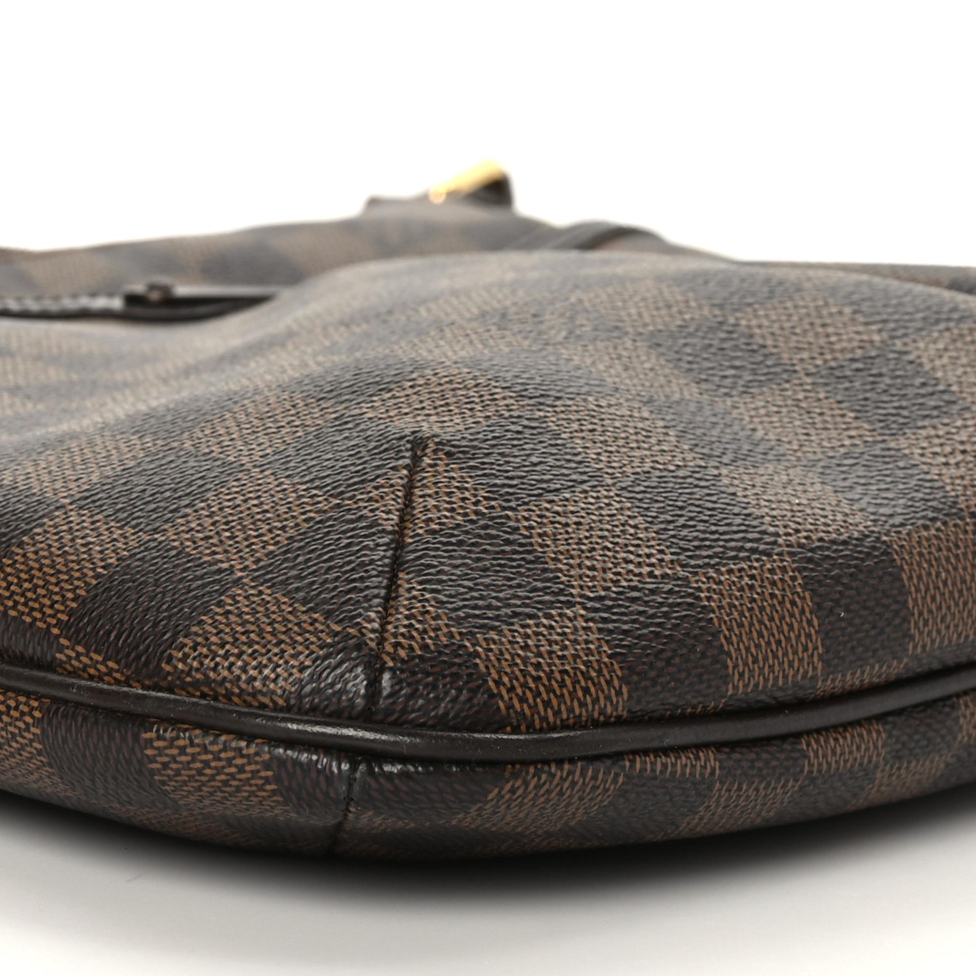 Louis Vuitton Damier Ebene Bloomsbury PM Shoulder Bag (2015) In Good Condition For Sale In Montreal, Quebec