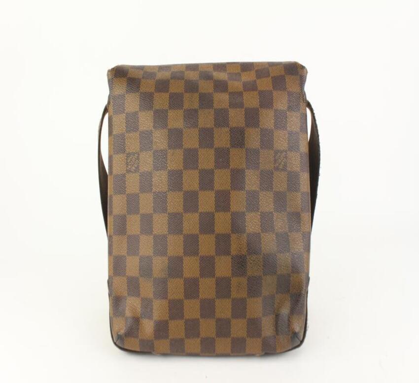 Louis Vuitton Damier Ebene Brooklyn PM Crossbody Table Bag 93lv96 In Good Condition In Dix hills, NY