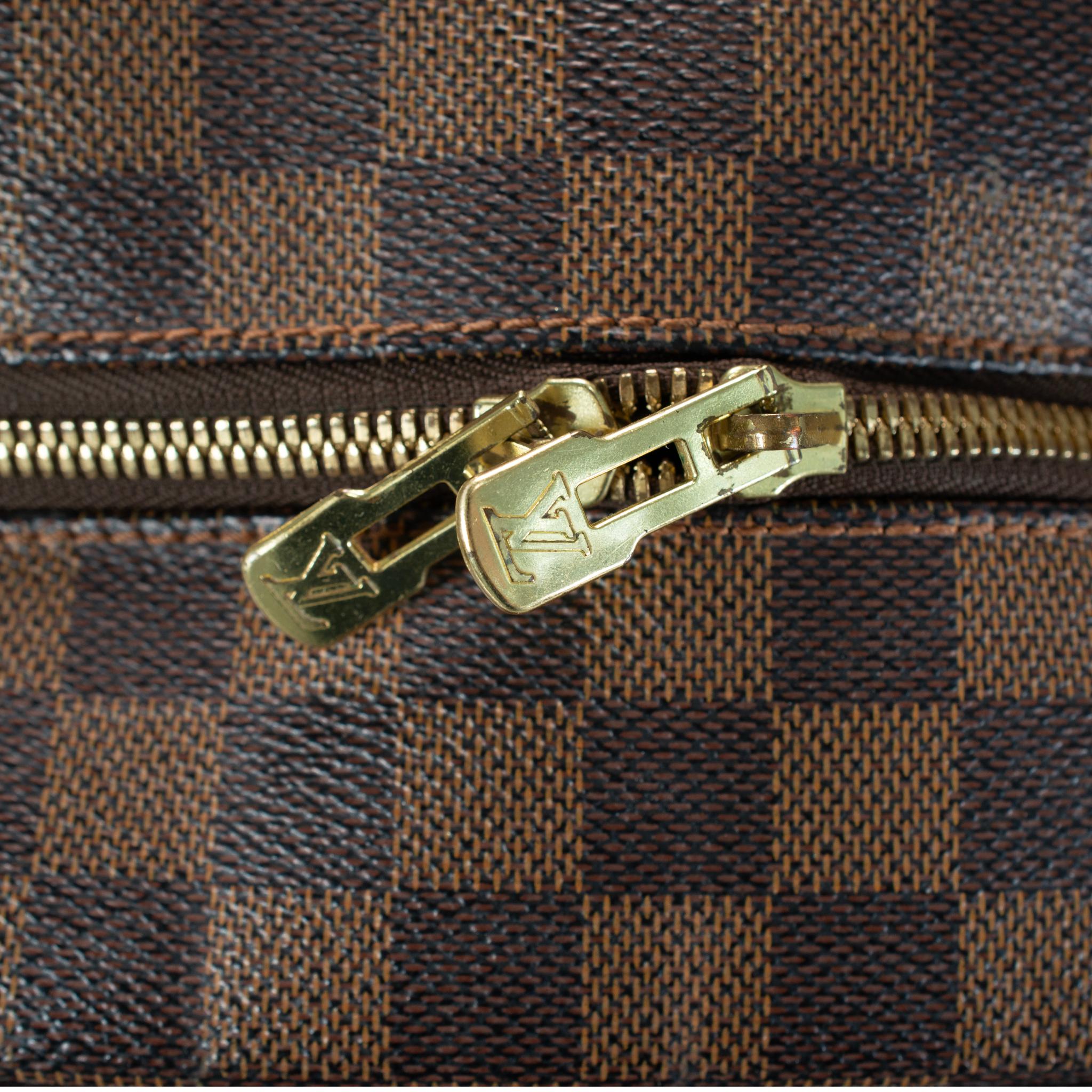 Louis Vuitton Damier Ebene Brown Canvas N41455 Nolita 24 Heures Travel Handbag en vente 4