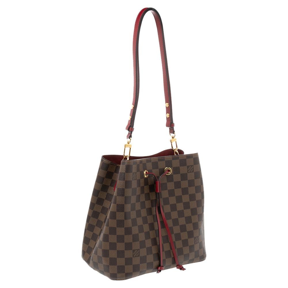 Louis Vuitton Damier Ebene Canvas und Leder NeoNoe Tasche im Zustand „Hervorragend“ in Dubai, Al Qouz 2