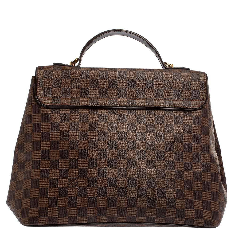 Louis Vuitton is trusted to mark a striking statement in the world of fashion with its phenomenal pieces. This Bergamo bag surely meets the expectations. This creation has been beautifully crafted from Damier Ebene coated canvas and styled with a