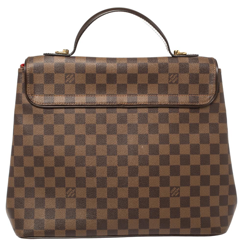 Louis Vuitton is trusted to mark a striking statement in the world of fashion with its phenomenal pieces. This Bergamo bag surely meets the expectations. This creation has been beautifully crafted from Damier Ebene coated canvas and styled with a