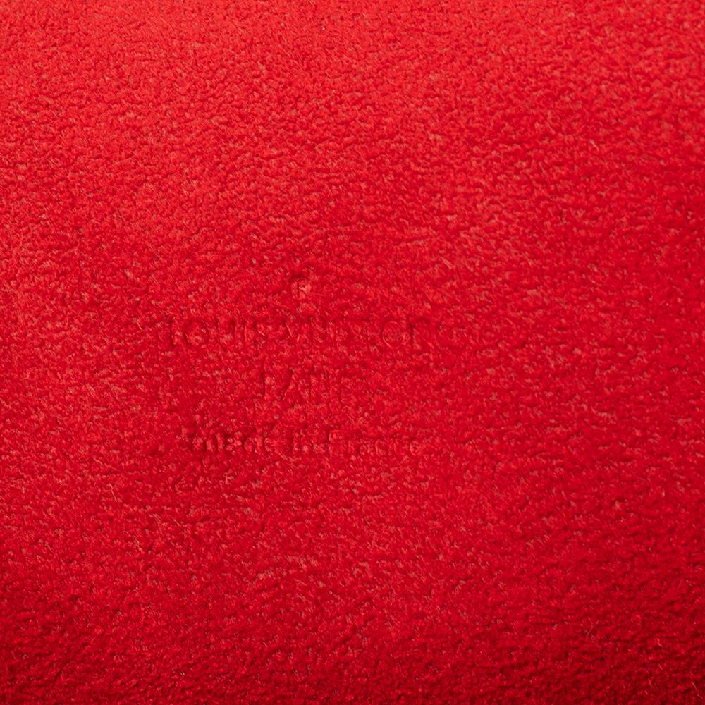 Louis Vuitton Damier Ebene Canvas Berkeley Bag In Excellent Condition In Dubai, Al Qouz 2